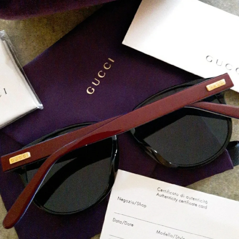 Gucci sunglasses.FIRM - Picture 3 of 9